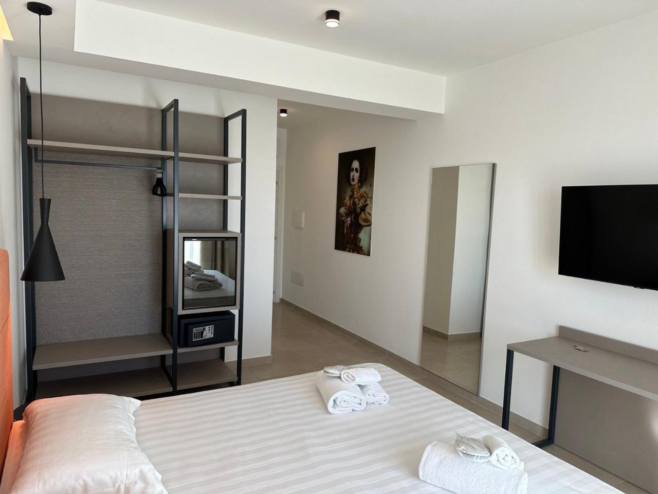 Amani Chic Rooms Olbia Exterior foto