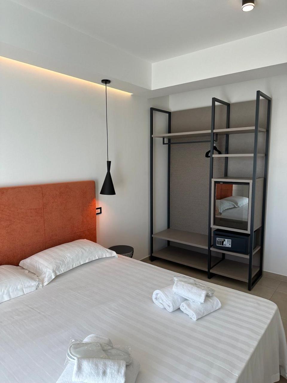 Amani Chic Rooms Olbia Exterior foto