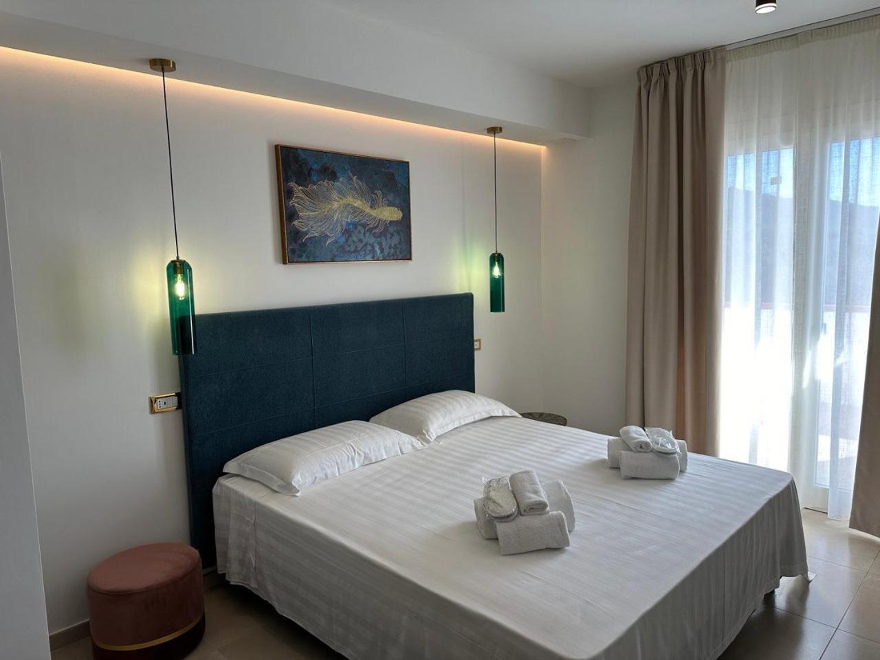 Amani Chic Rooms Olbia Exterior foto